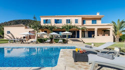 Villa Etruria close to Playa d'en Bossa