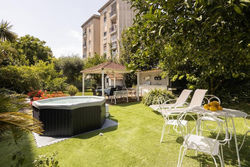 Casa Dani Sorrento with private garden and hot tub