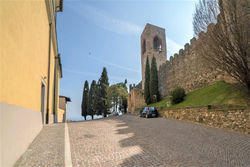 Garda Appartamenti - Castle Bell, Moniga del Garda