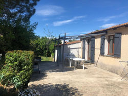 Maison au calme avec parking en petite Camargue