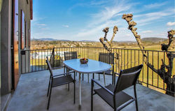 Amazing home in Laurac en Vivarais with Outdoor swimming pool, WiFi and 2 Bedrooms