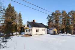 Charming 4BR house w/ open location very close to Wind farm Önusberget