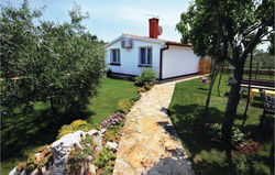 Holiday home Montiron III