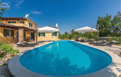 Holiday home Rezanci IV