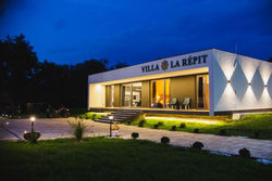 Vila La Repit, vikendica