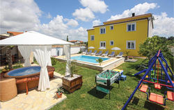 Holiday home Pula Surida